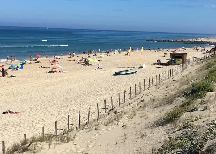 Сasa de vacaciones Grande Maison Bord De